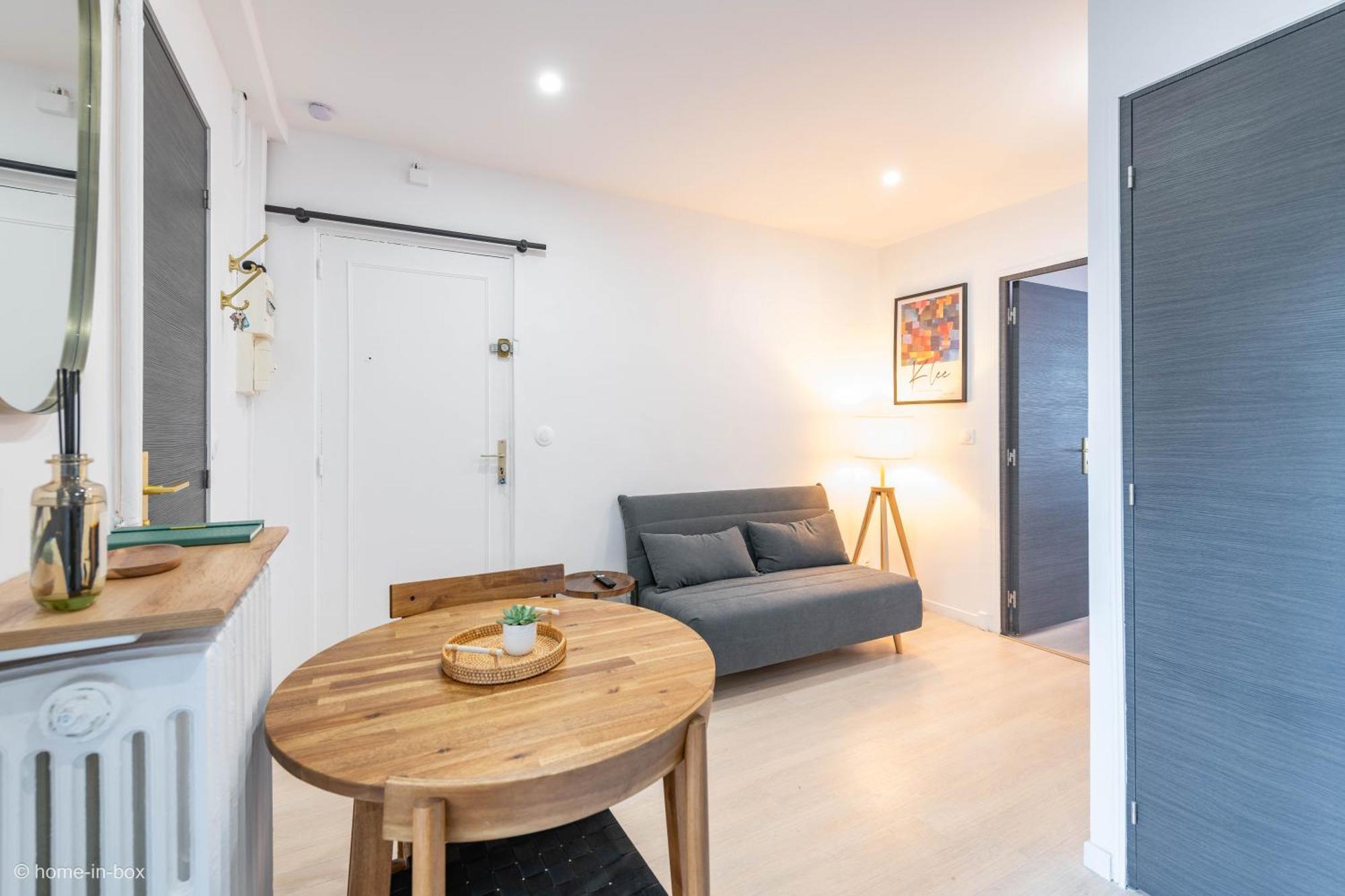 Nid Douillet Entre Paris Et Disney Vaires-sur-Marne Екстериор снимка